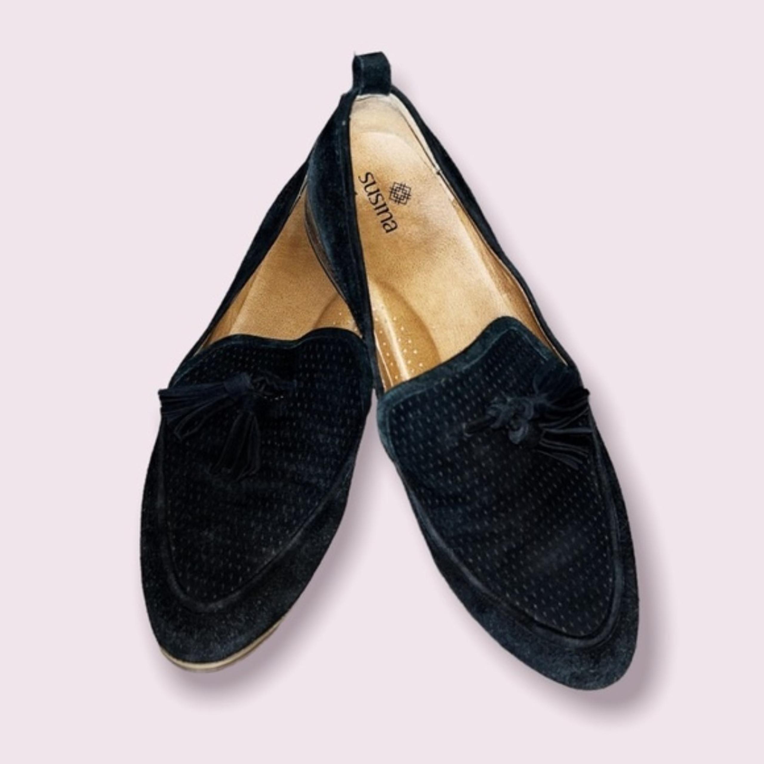 Susina Landrey Suede Loafers Black Tassels Slip On Flats Shoes Womens Size 7.5