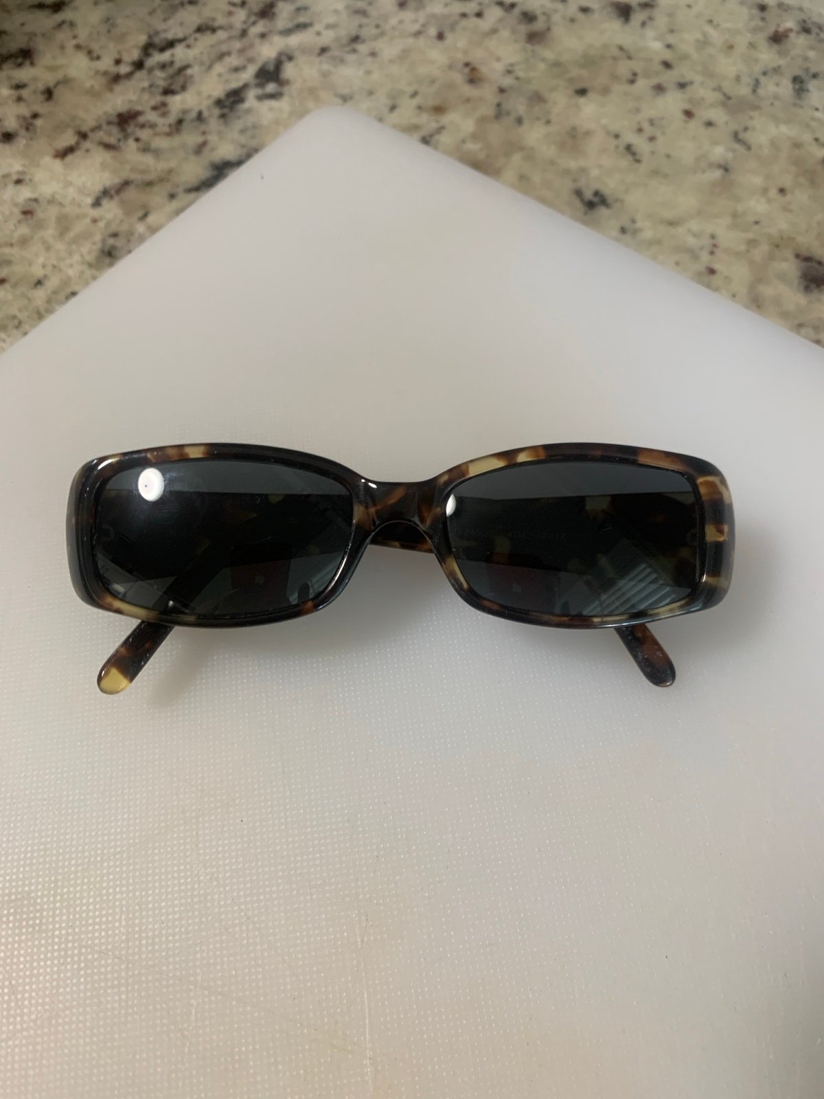 Gucci eyeglasses these are script need your own lens