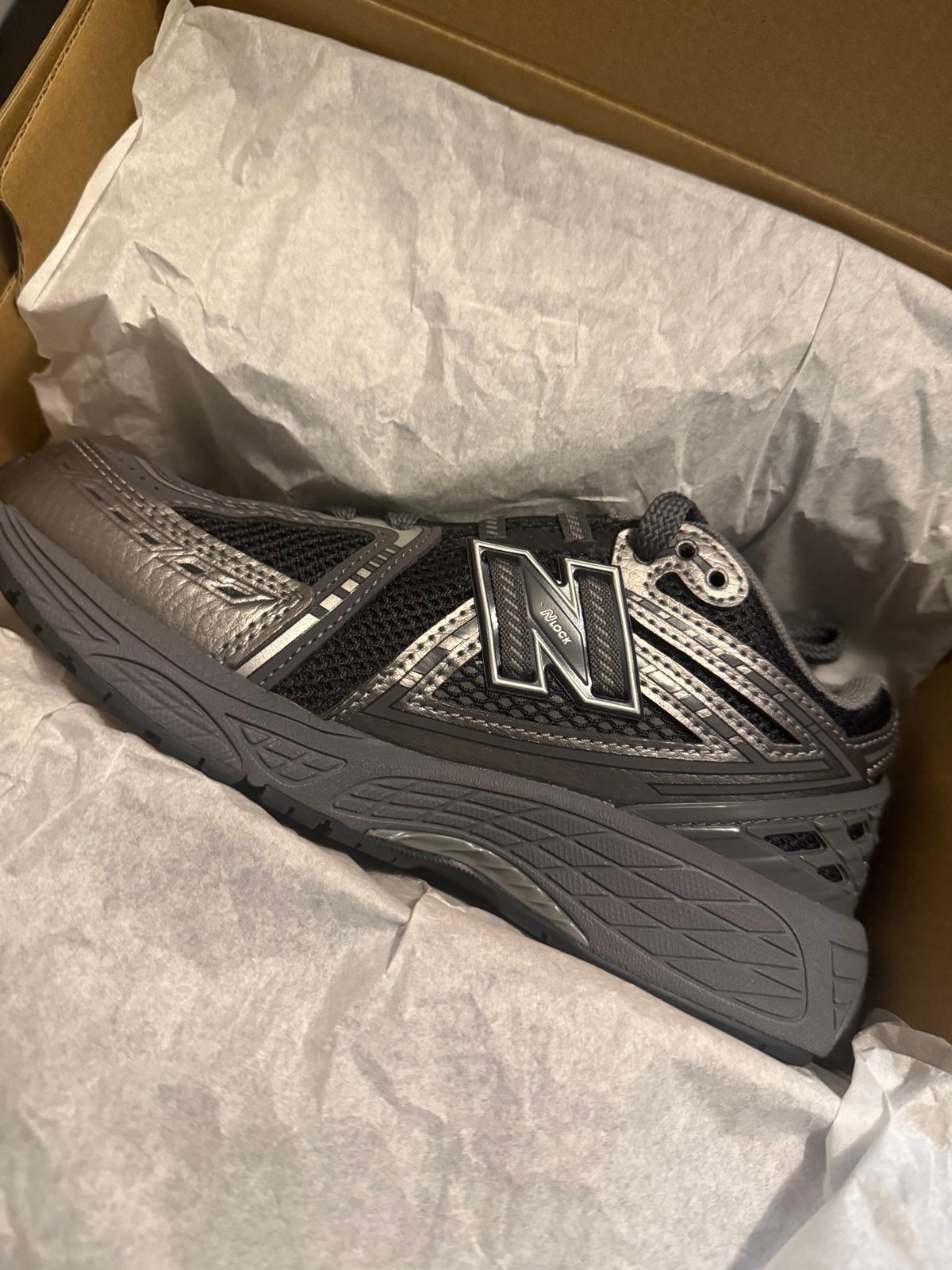 New Balance 1906