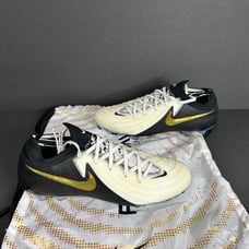 Nike Phantom GX 2 Elite FG “Mad Ready Pack” Men's 6.5/ women’s 8 (FJ2559-100)