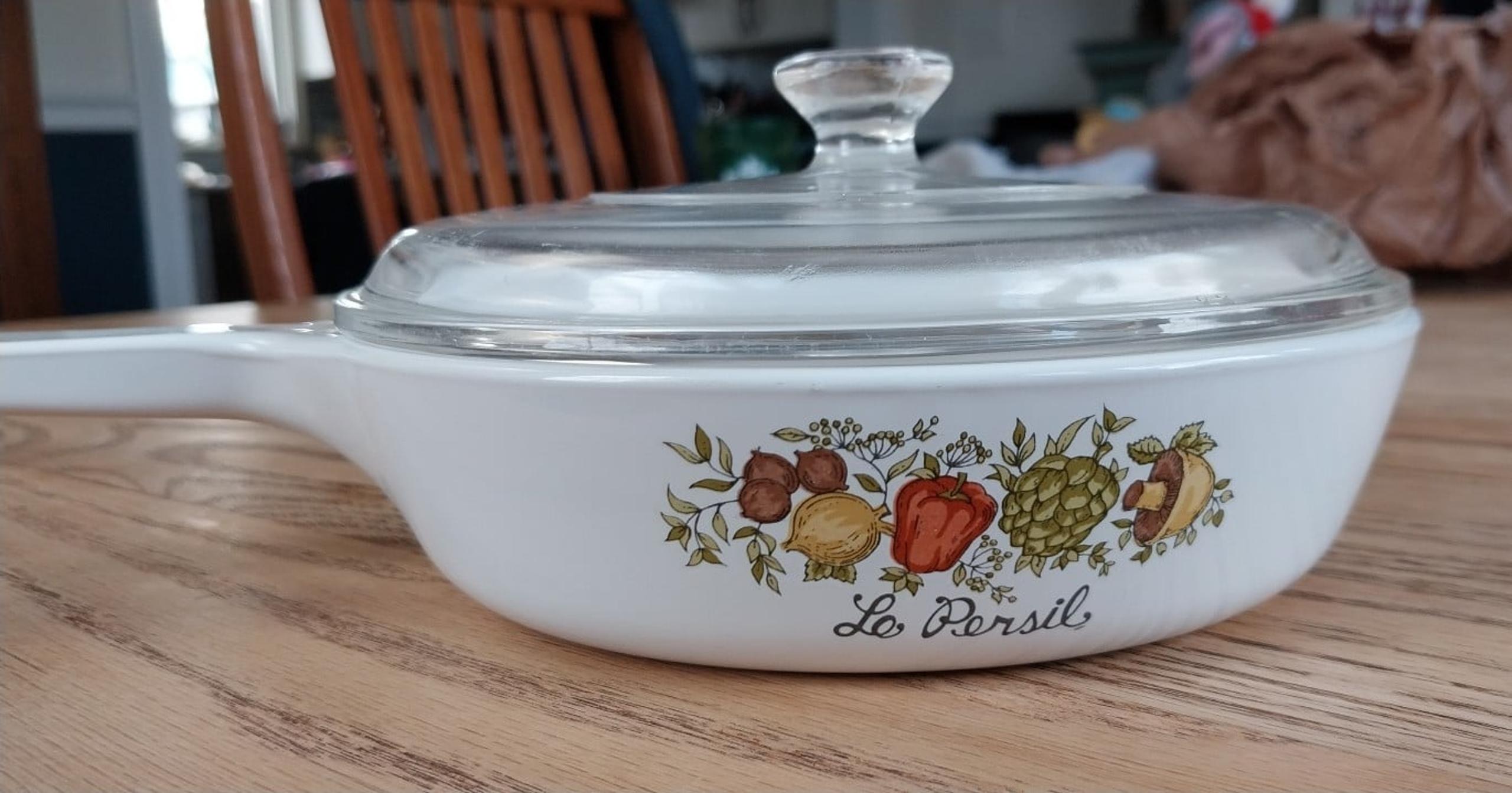 Corning Ware Spice Of Life La Persil P-83-B 6.5” Sauce Pan with Pyrex P-83-C Lid