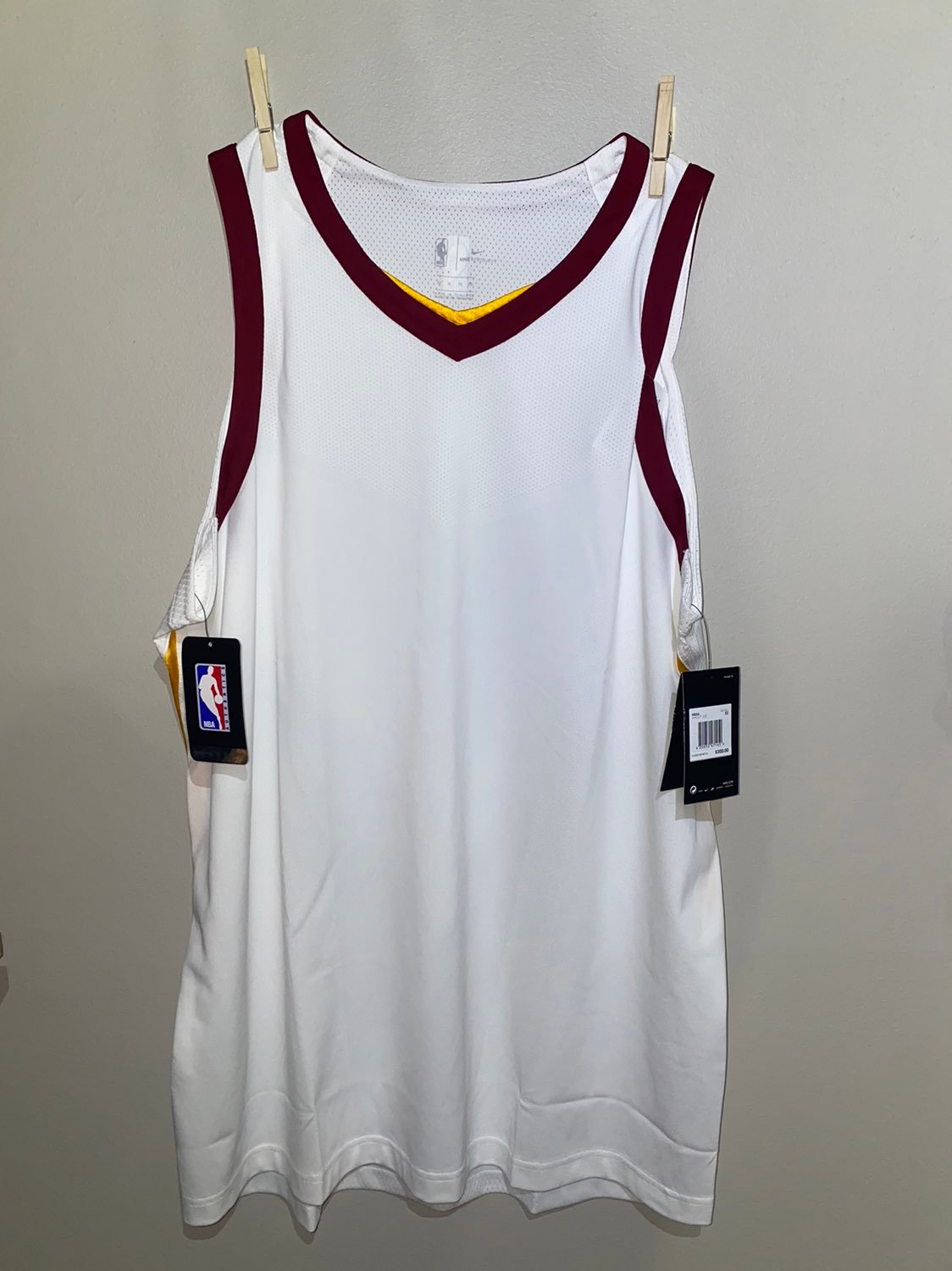 NBA NIKE AEROSWIFT CLEVELAND CAVS LEBRON