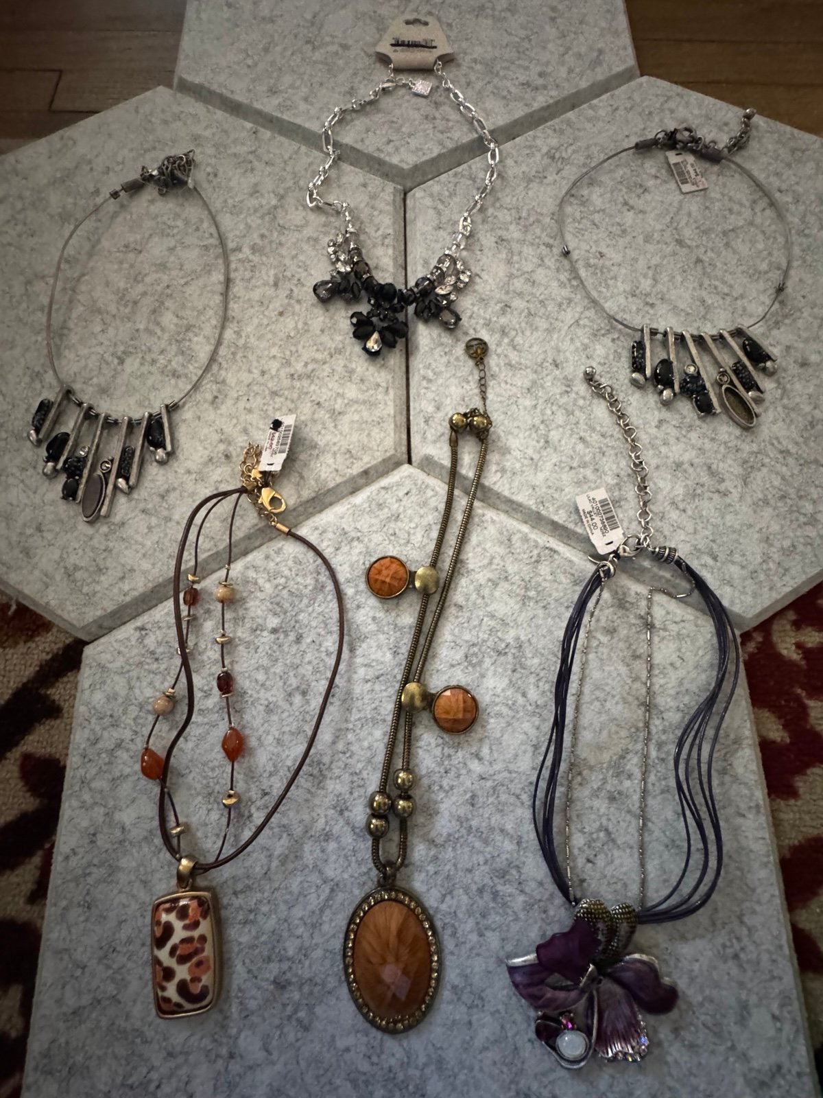 Jewelry Lot vintage style necklaces 6pcs