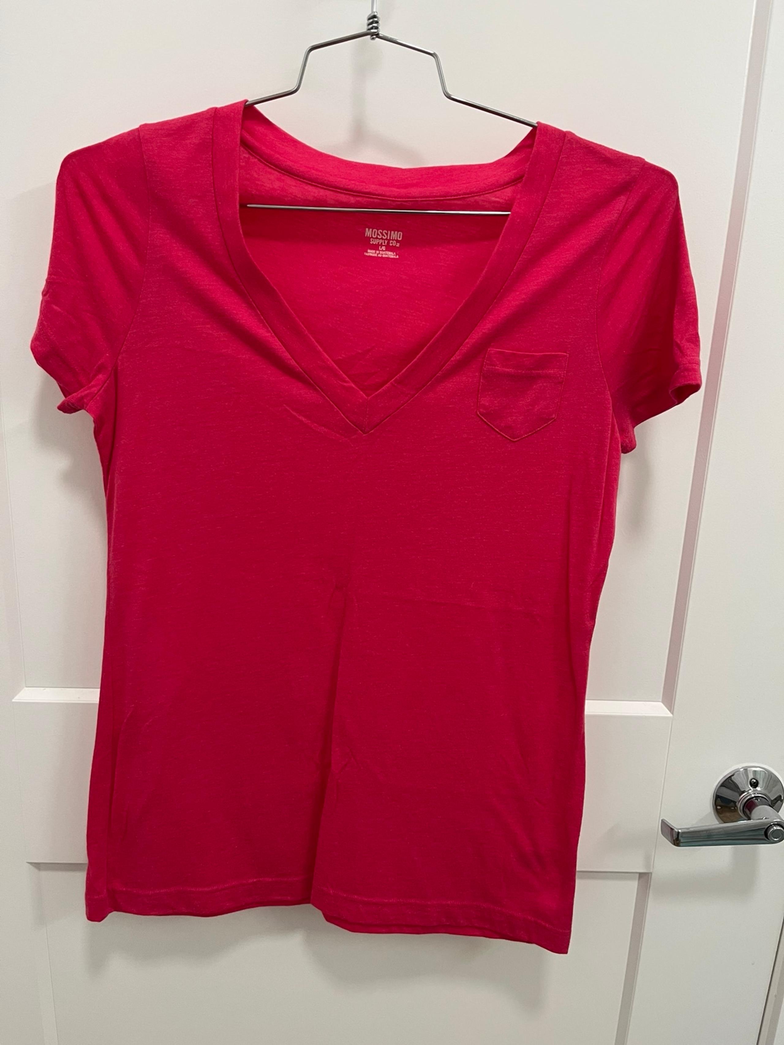 Mossimo Ladies V-Neck Pocket Short Sleeve T-shirt - Size Large- Pink Color