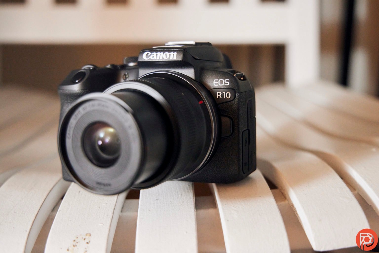 Canon R10 Camera w/ RFS 18-45mm Kit Lens