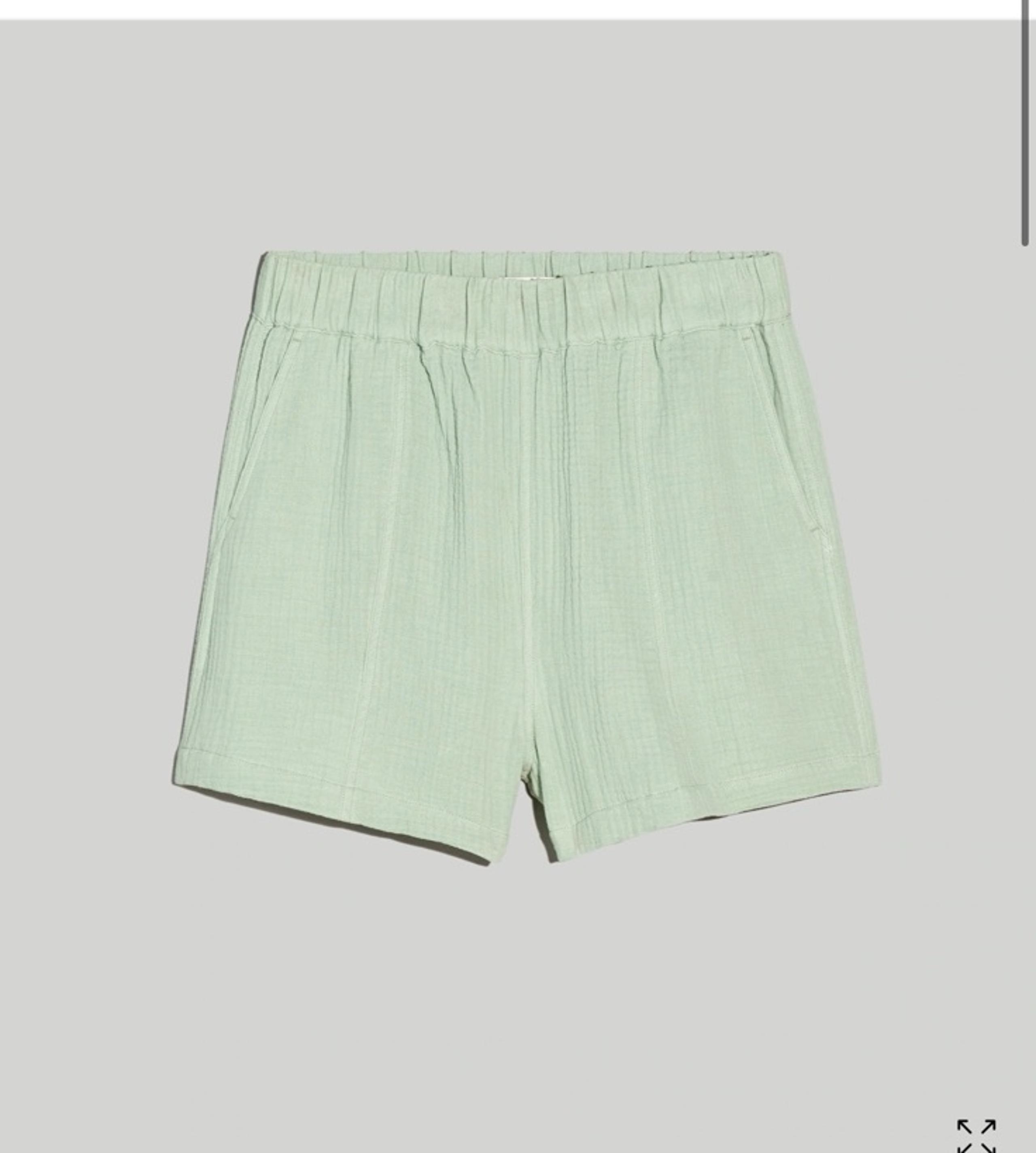 Women's Easy Pull-On Shorts in Lightspun