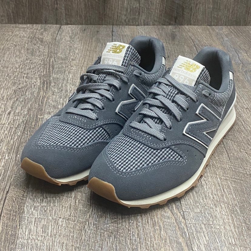 New Balance 996 Athletic Shoes | Mercari