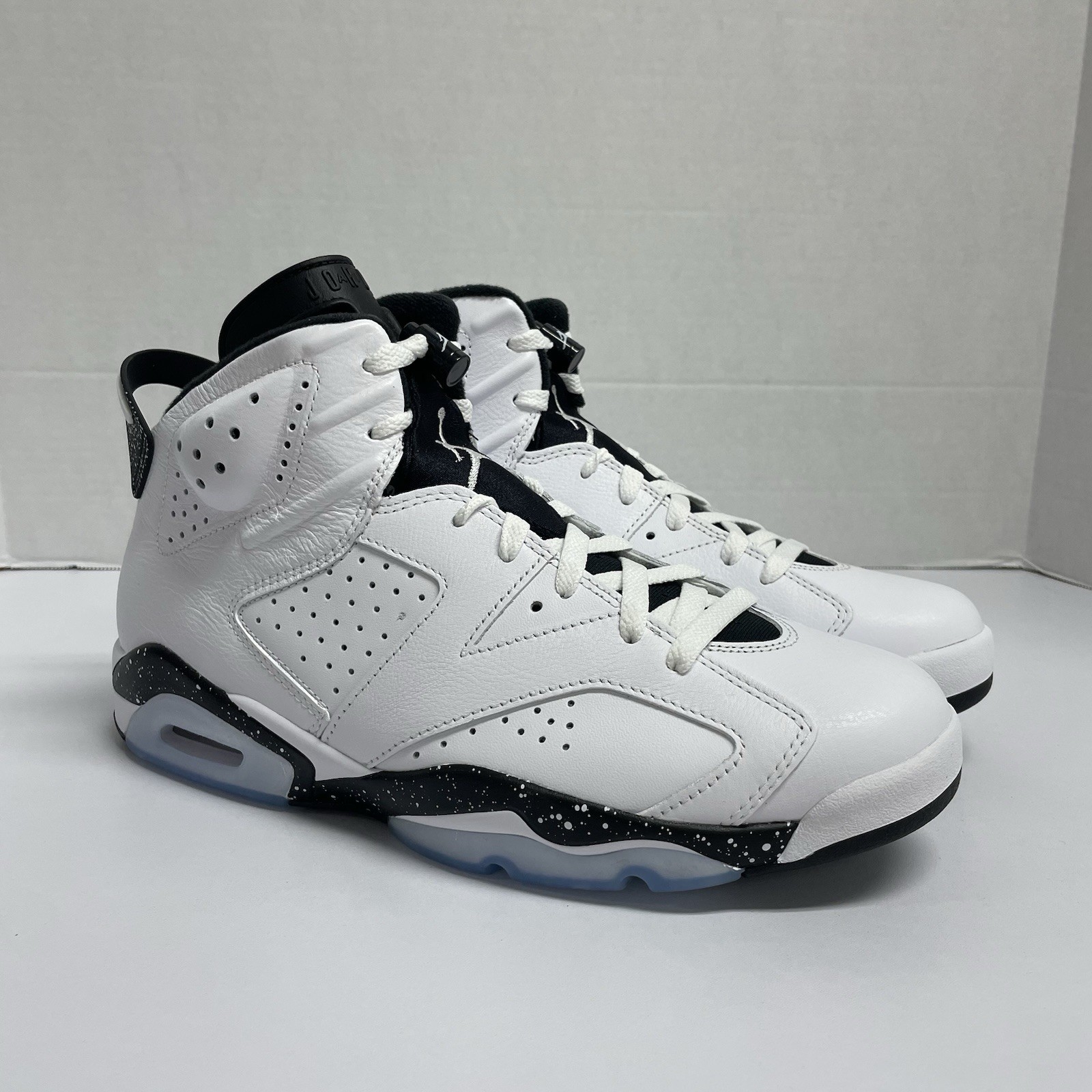 Air Jordan 6 Retro Reverse Oreo CT8529-112 Size 10 Men Black White Sneaker Rare