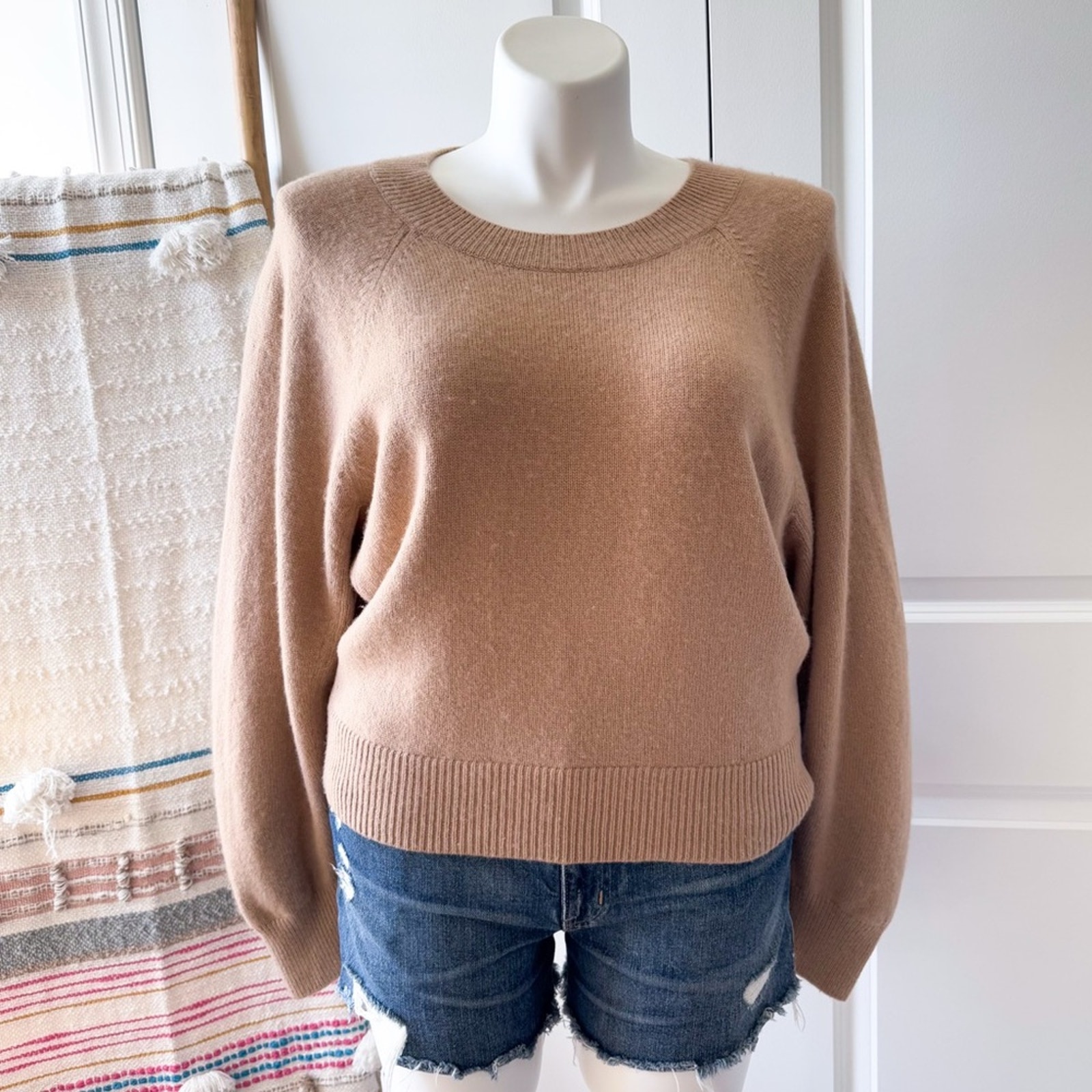 Vince Camel Wool Cashmere Long Raglan Dolman Sleeves Crewneck Sweater Size Large