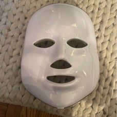 LED face mask