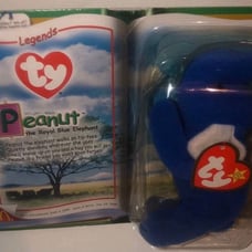 Peanut” Royal Vintage Beanie Baby