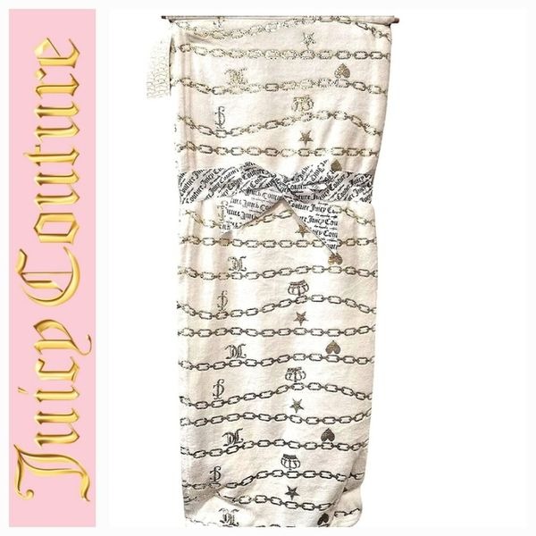 Juicy Couture Home Gold Foil Chain Crown & Hearts Printed Plush Throw Blanket