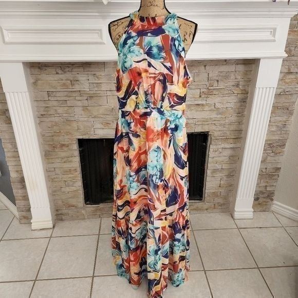 Tahari Arthur S. Levine halter tiered floral maxi sun dress size 8 new!!!!