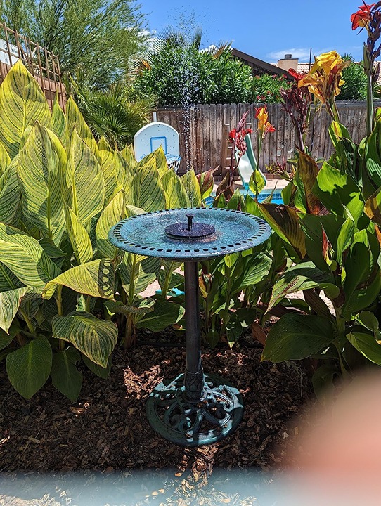Polyresin Antique Garden Bird Bath and Solar Powered Round - NEW