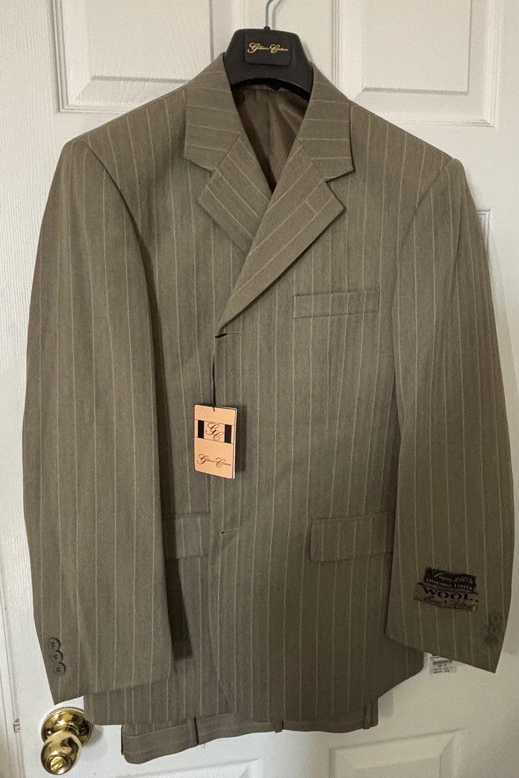 NEW Men’s Guillano 2pc suit 40R/34
