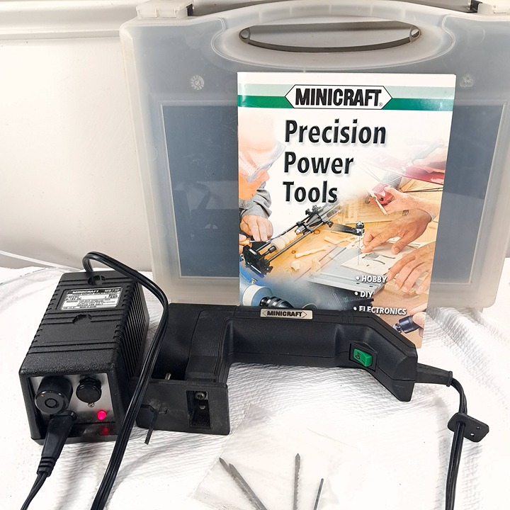 Minicraft MB552 Precision Jigsaw & MB730 Transformer & case extra blades WORKS