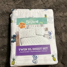 Disney lilo & stitch limited edition 100% cotton twin XL 3 piece sheet set