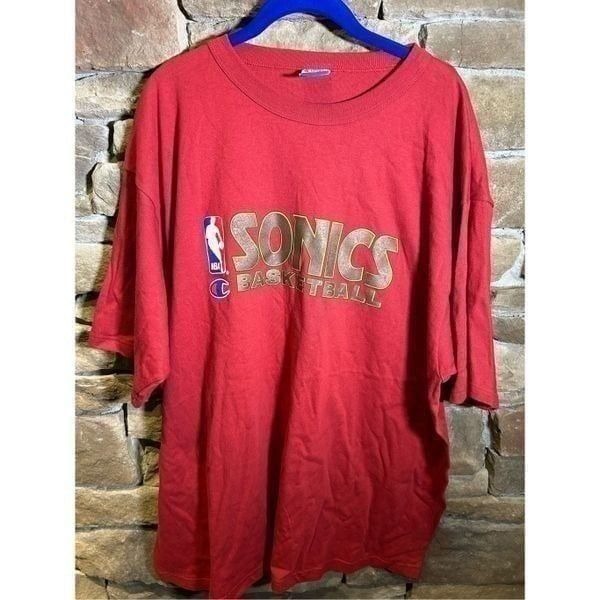 Vintage 1990s Seattle Super Sonics Champion Red Tshirt
