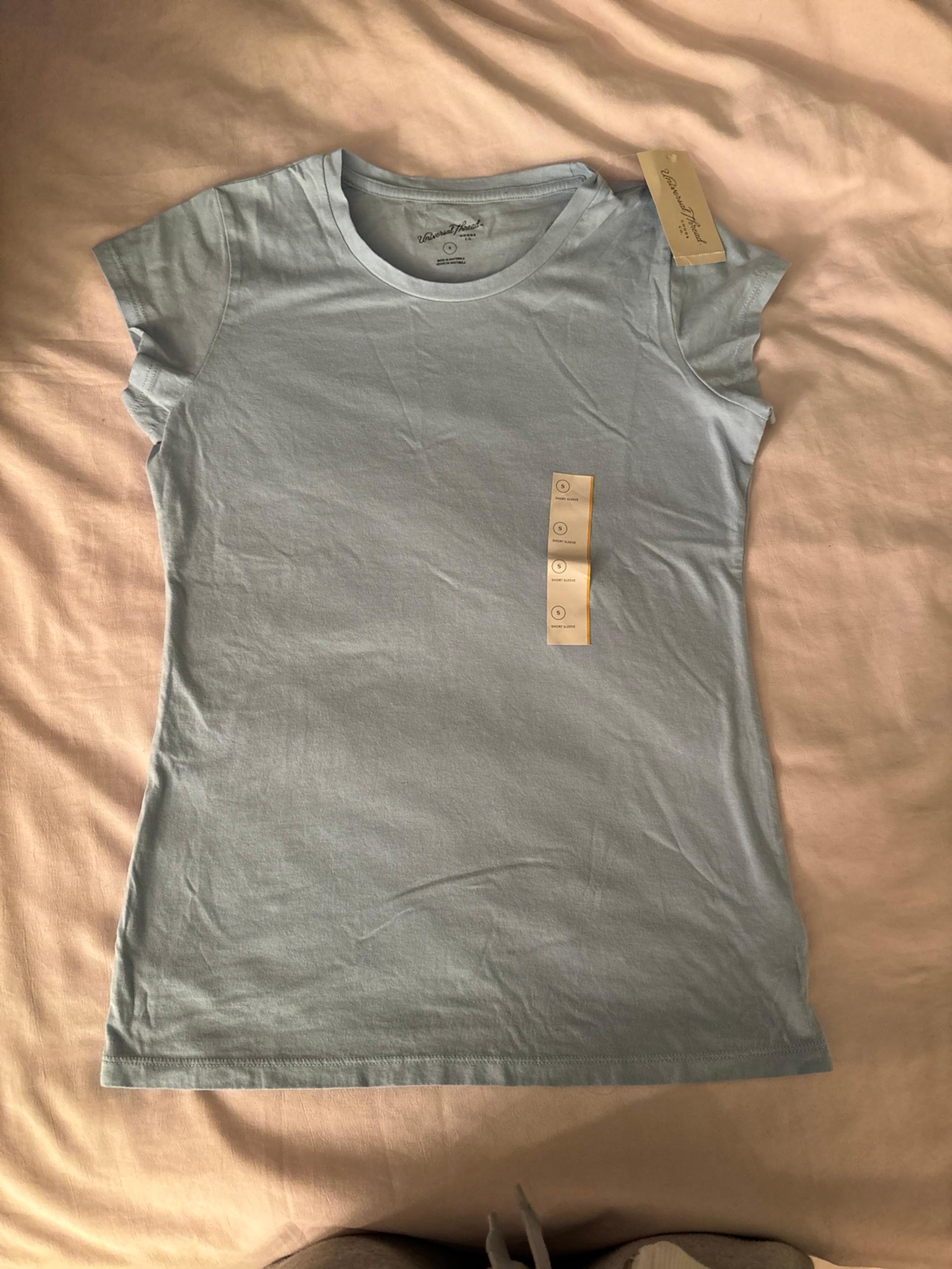 NEW Universal Thread Light Blue T Shirt