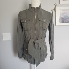 White house black market Green jacket size 00 Army