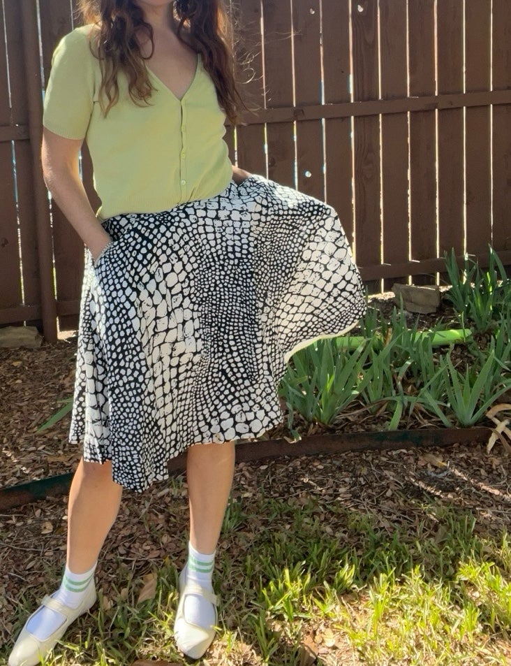 Edme and esyllte skirt black and white pattern skirt