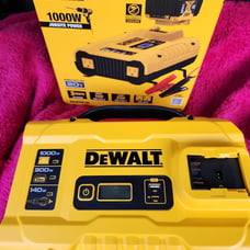 DEWALT 100 inch