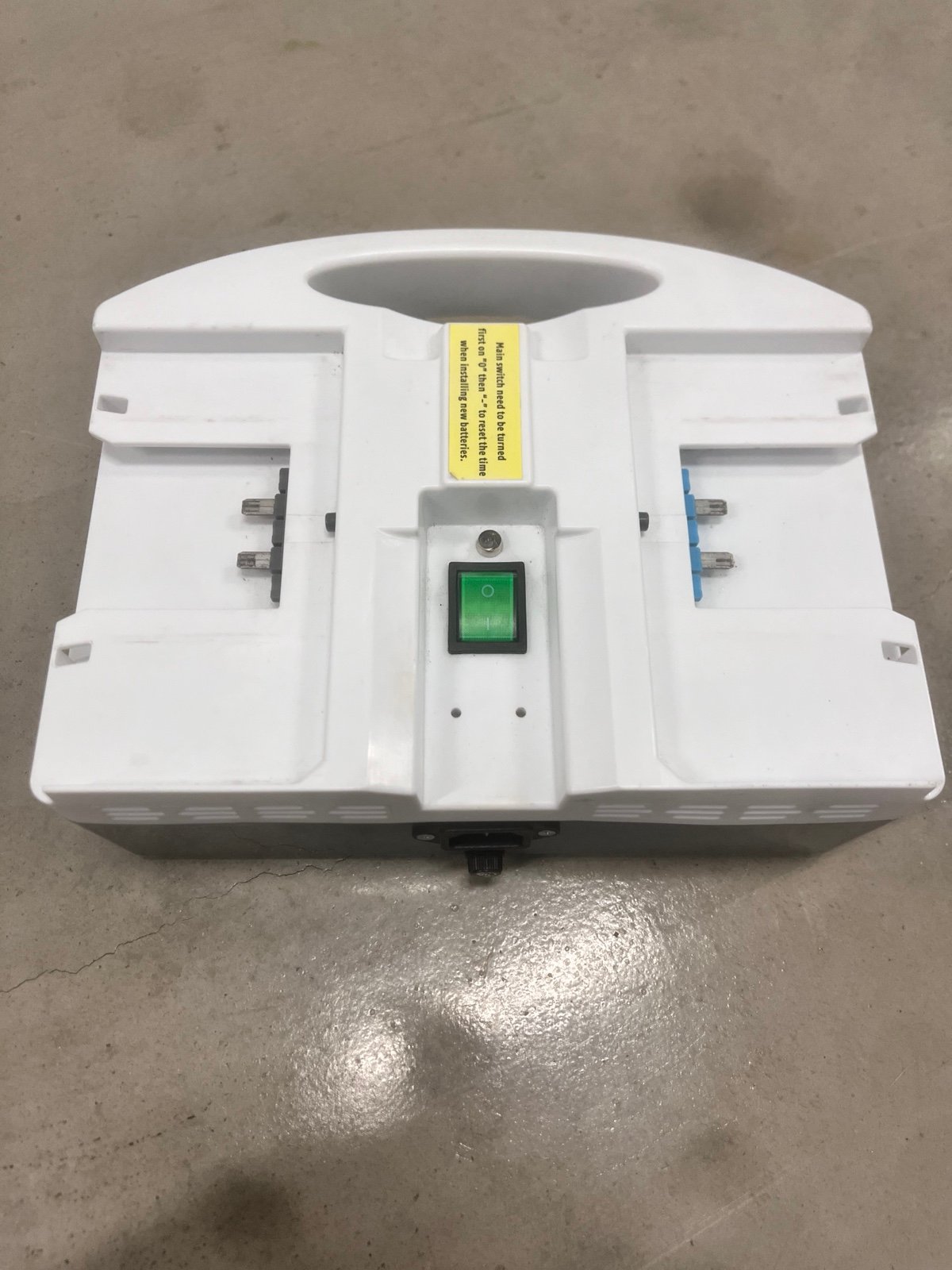 Tenant I-Mop XL Plus battery charger