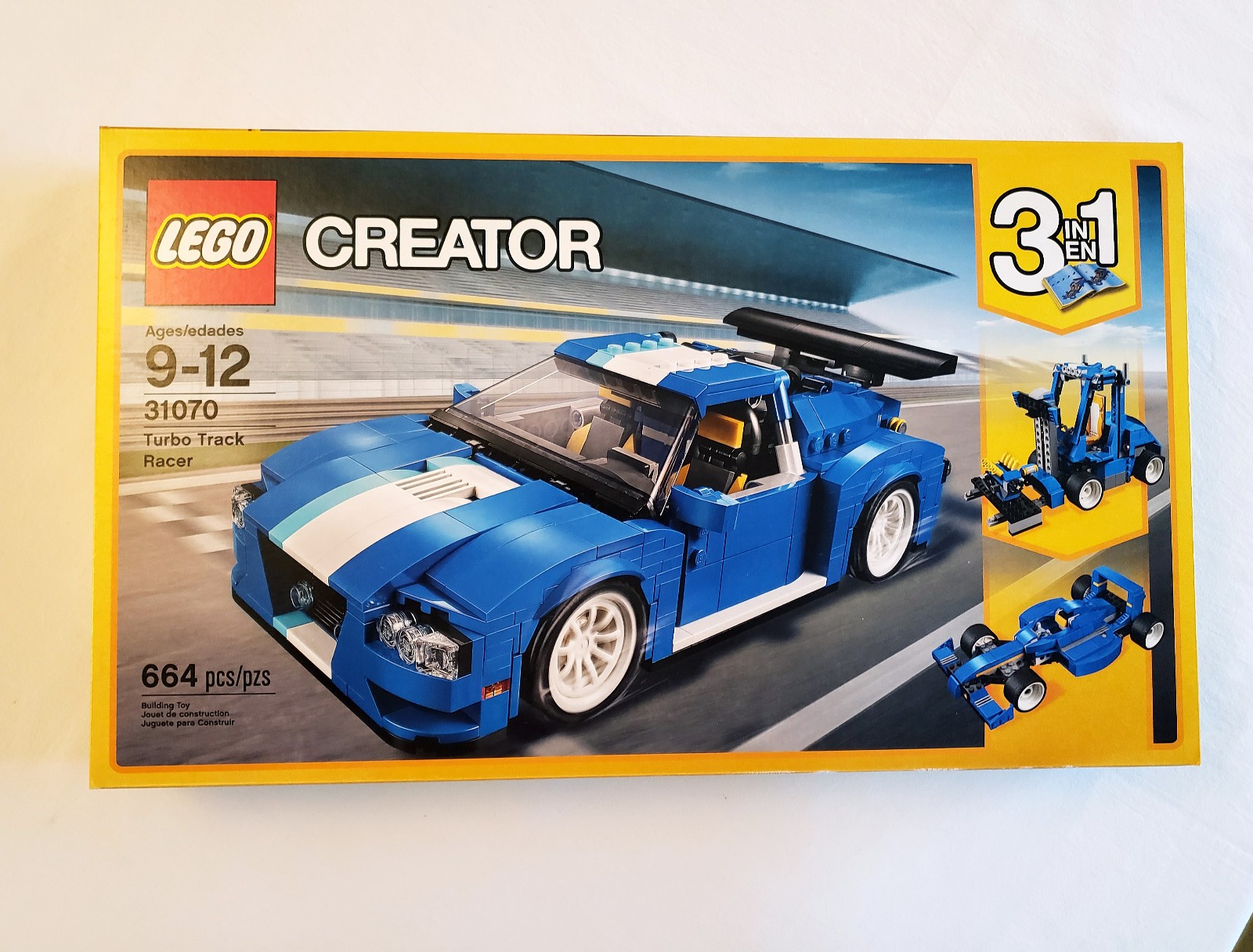 LEGO 31070 Creator 3in1 Turbo Sports Car New In Sealed Box 664 Pcs Retired Set