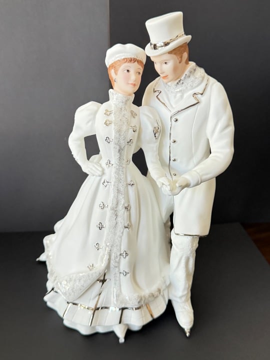 Lenox Skater's Romance Waltz Platinum Classics Musical Figurine