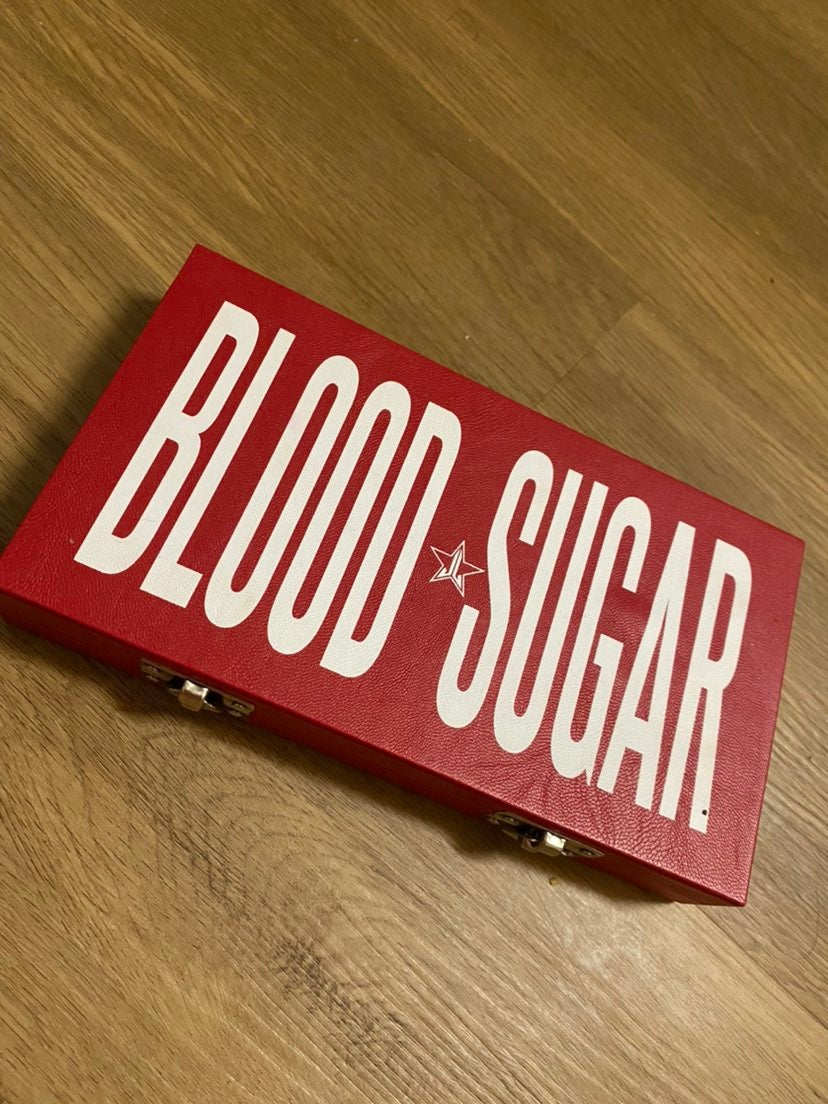 Jeffree Star Blood Sugar palette