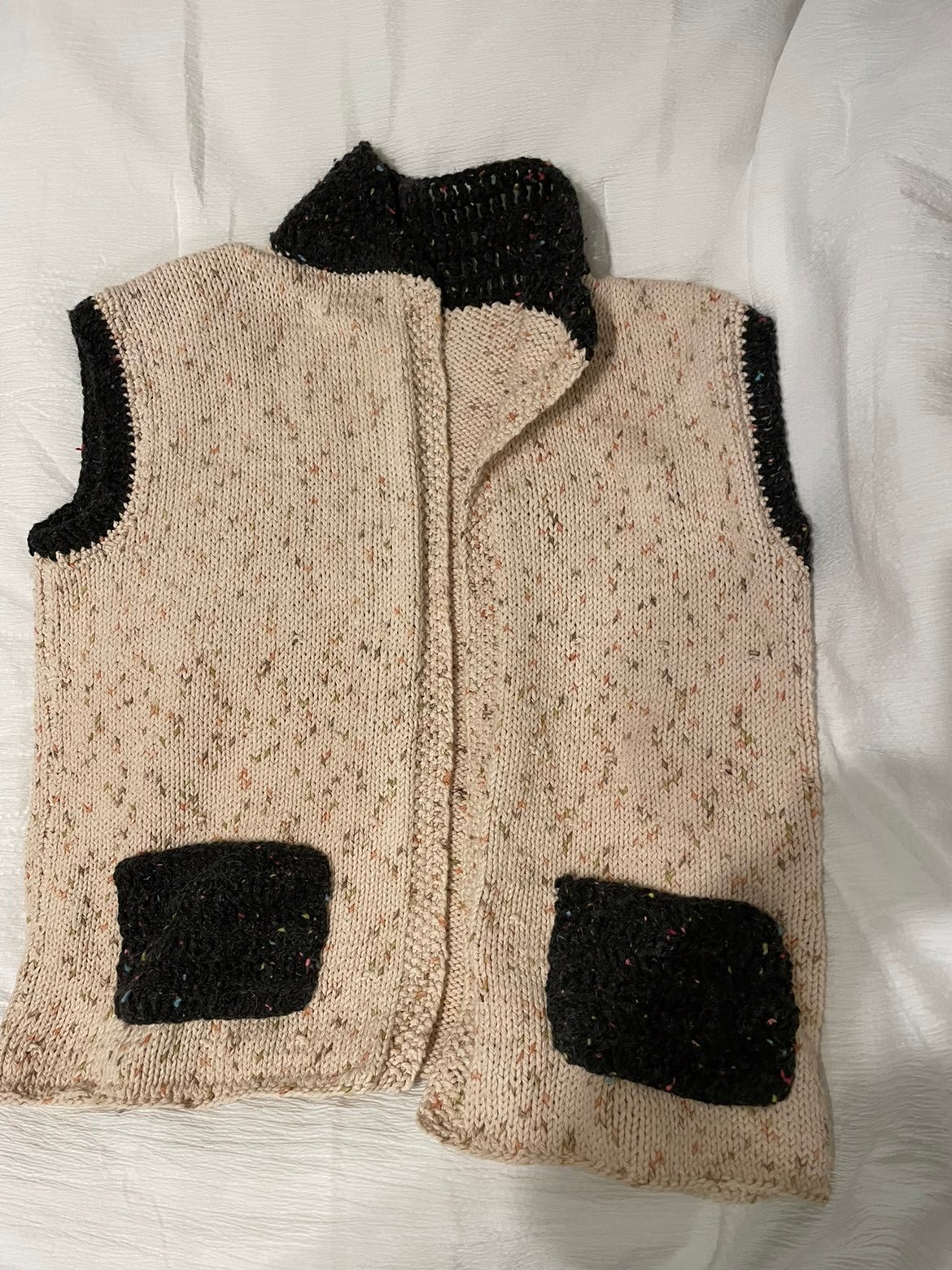 Knit Vest habdmade
