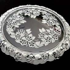 L@@K Gorgeous Glass Flower Embossed Round Serving Plate Platter 13.5