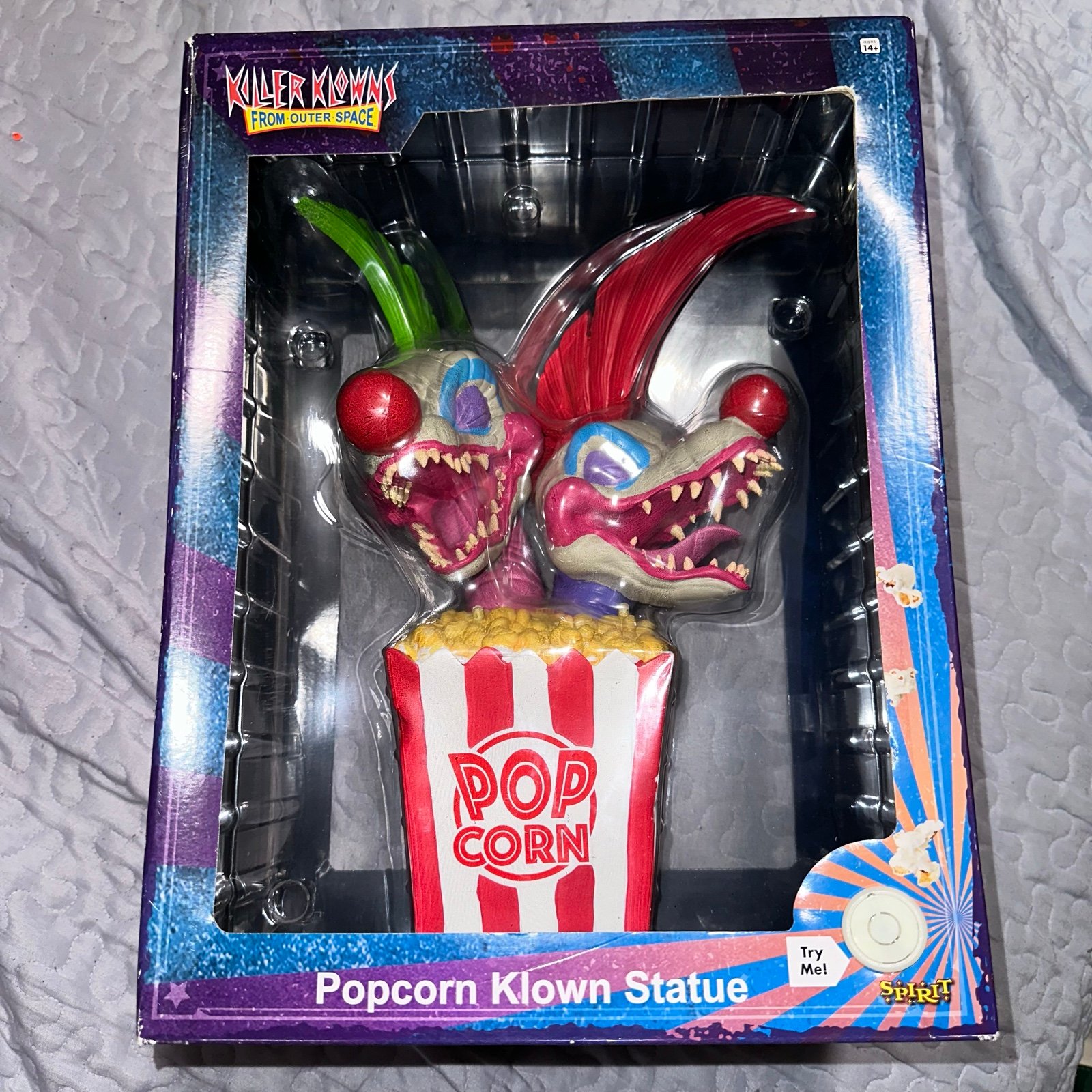 Popcorn Klown Light Up Statue
