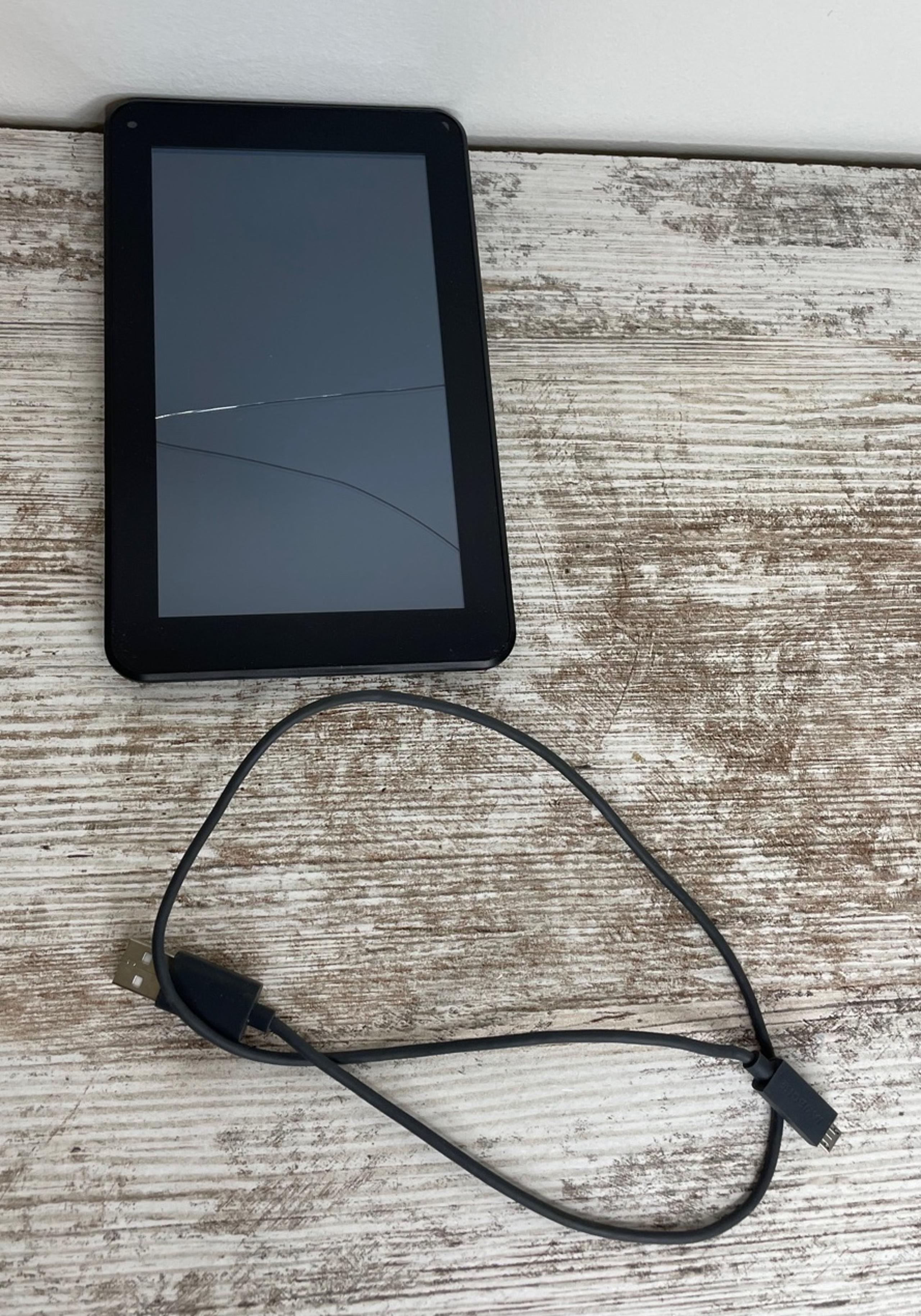 Azpen A727 Black Tablet - Cracked