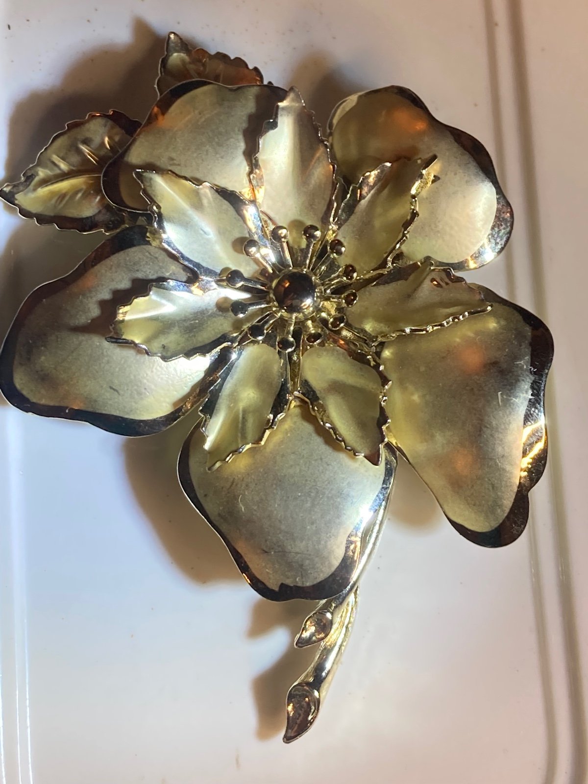 Coro gold tone 3 layer Brooch