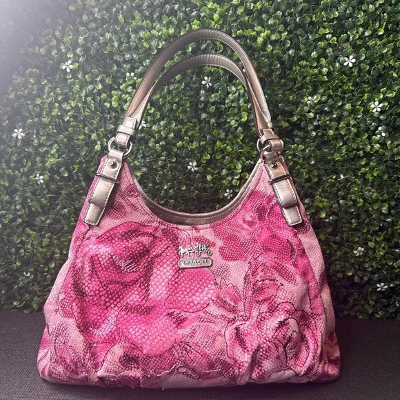 Coach Pink Floral Fabric Maggie Madison Hobo Shoulder Bag