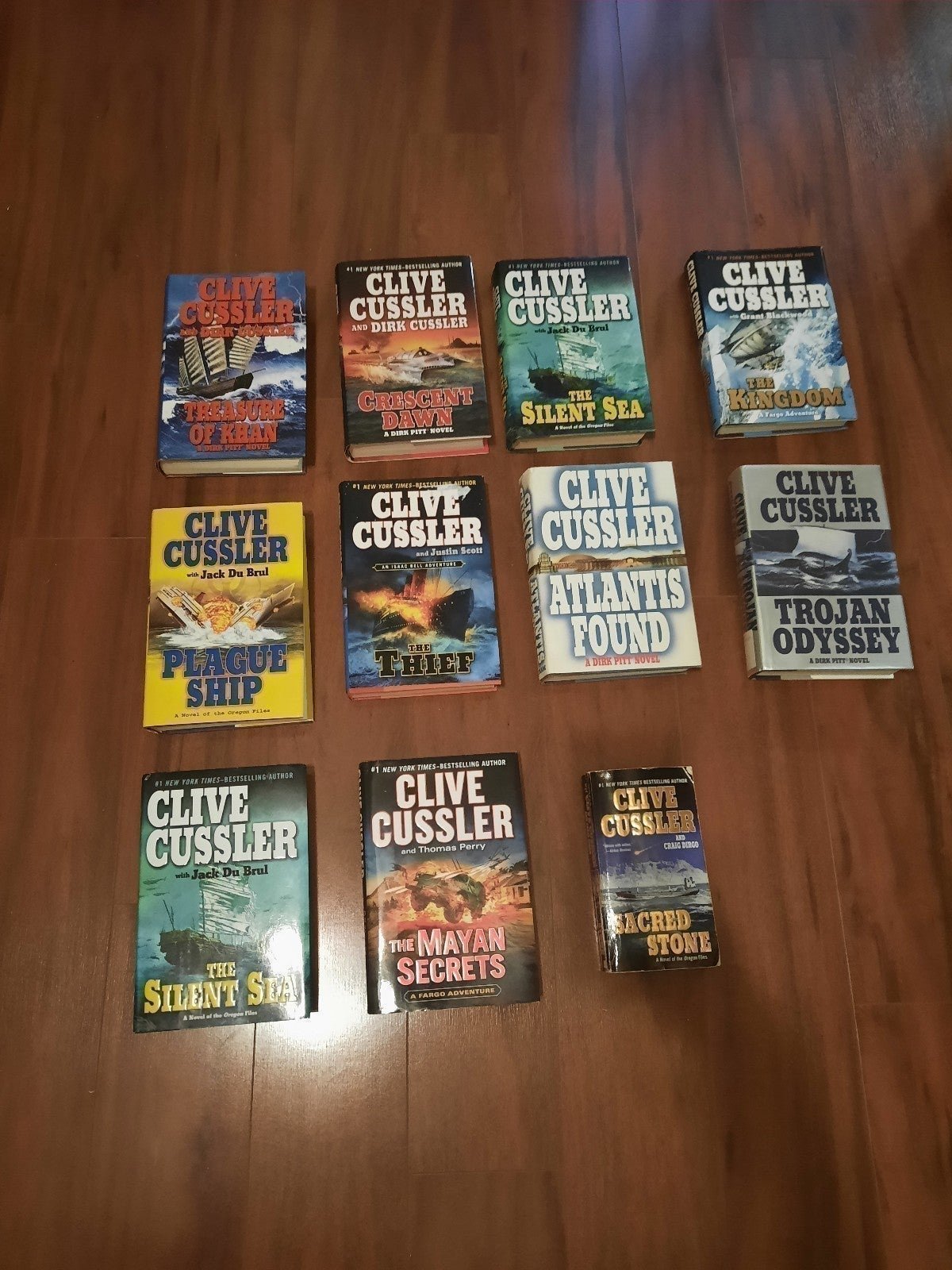 Clive Cussler Huge Lot of 11 Books