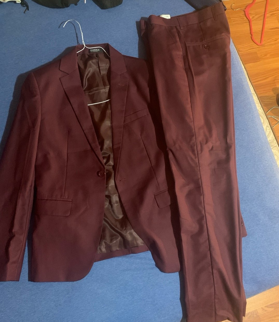 Tuxedo Action suit 2-piece