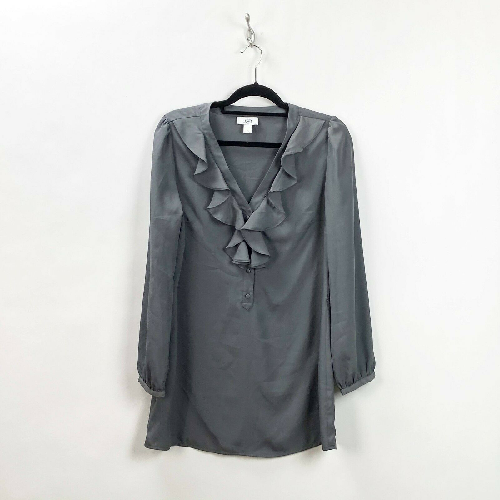 LOFT Medium Womens Gray Ruffle Popover Blouse