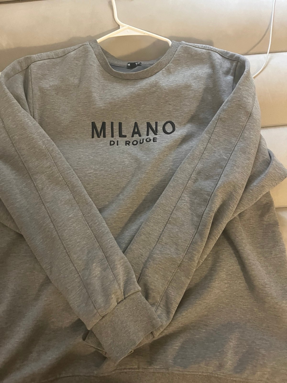 milano di rouge crewneck