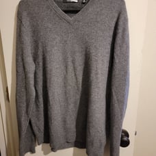 saks fifth avenue cashmere sweater