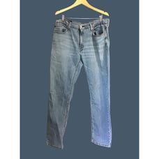 LEVI - LIGHT WASH STRAIGHT LEG MEN'S JEANS SIZE 36X32
