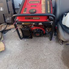 Predator generator 4500