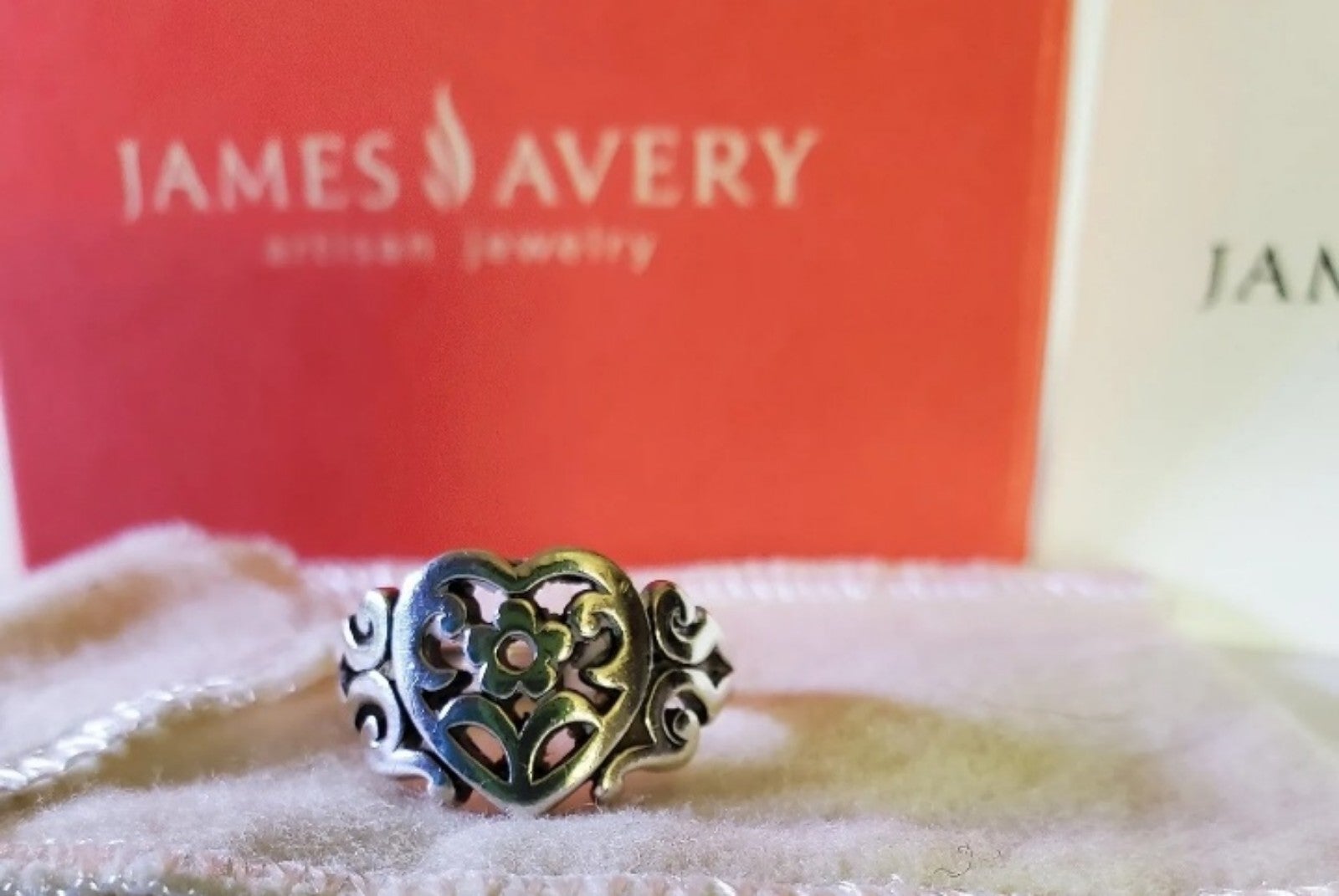 James Avery Heart Flower Ring size 6-6.25?