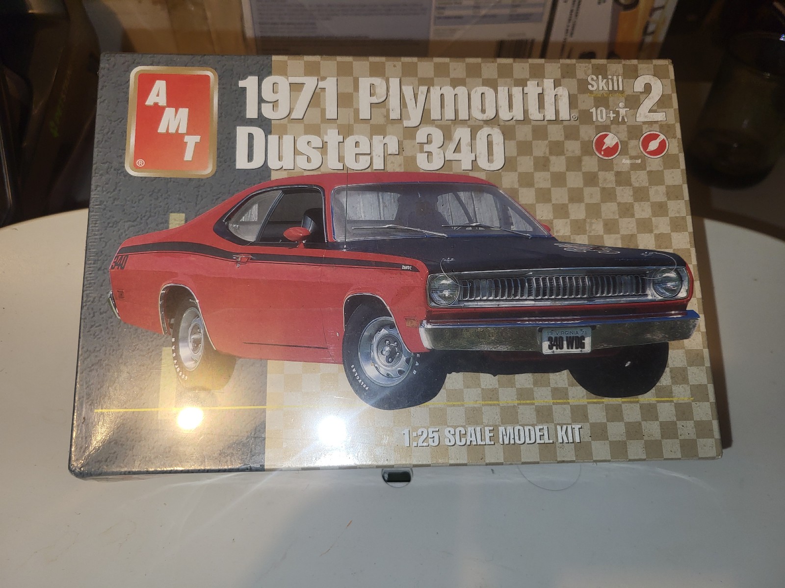 Amt model kit 71 Plymouth Duster