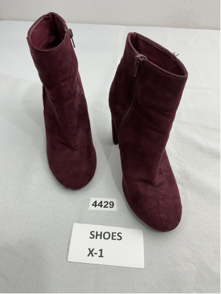 Womans Charlotte Russe Ankle Boots 7 Maroon Side Zip Block Heel