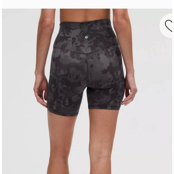 Lululemon Align High-Rise Shorts 6 Sz: 4