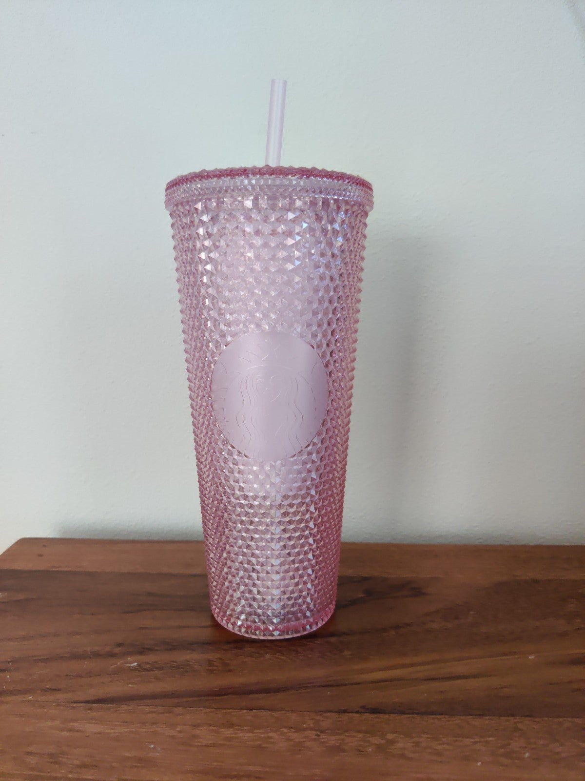 Brand New Starbucks 2021 Taiwan Edition Glitter Pink Bling Studded Tumbler 24oz