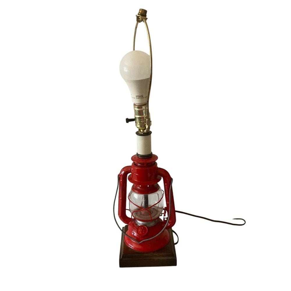 DIETZ Ranch Craft Railroad Lantern Table Lamp Red Works No Shade 21.5 x 5 VTG