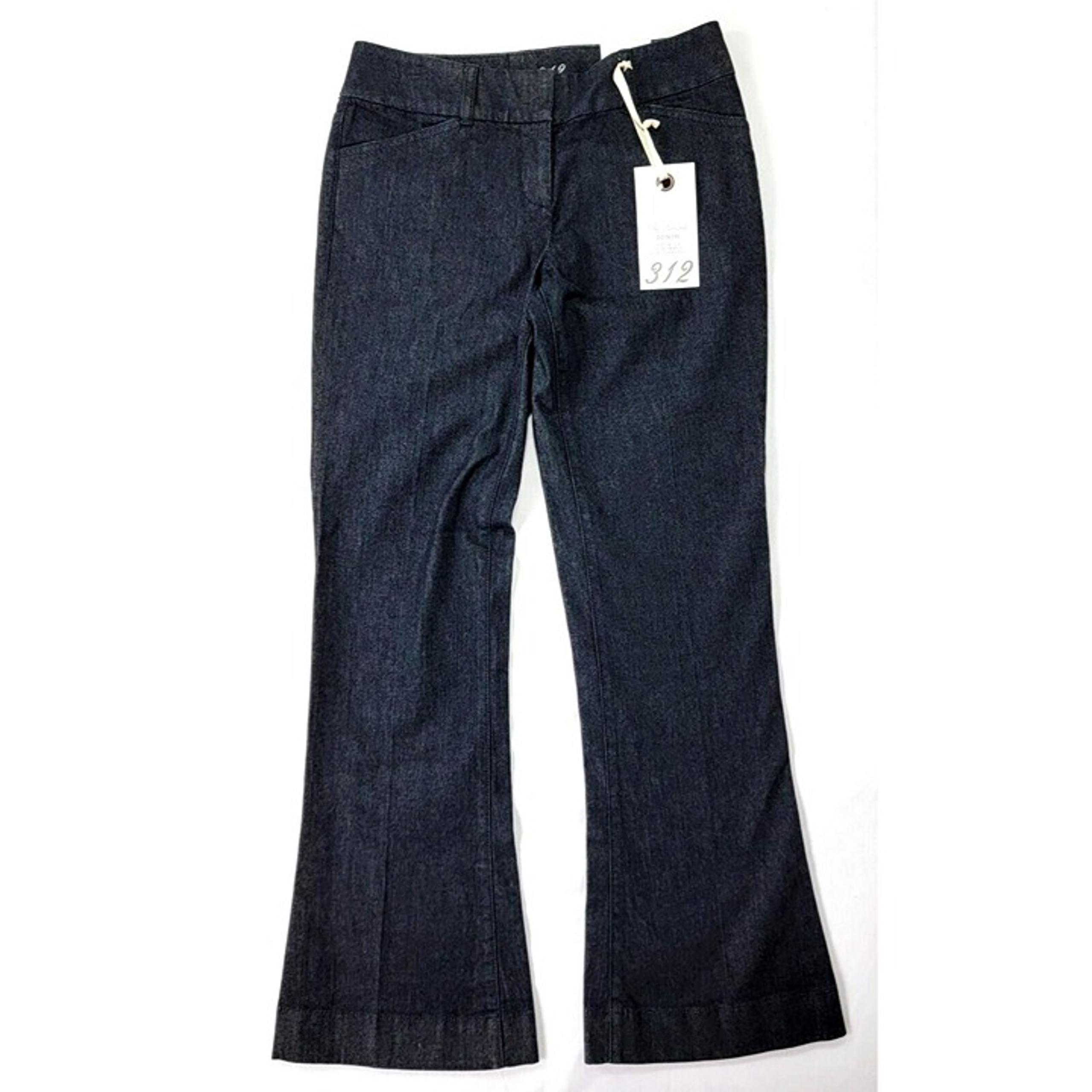 The LIMITED Denim Blue Jean Womens FLARE Sz 8 Sexy Contour Just Below Waist 312
